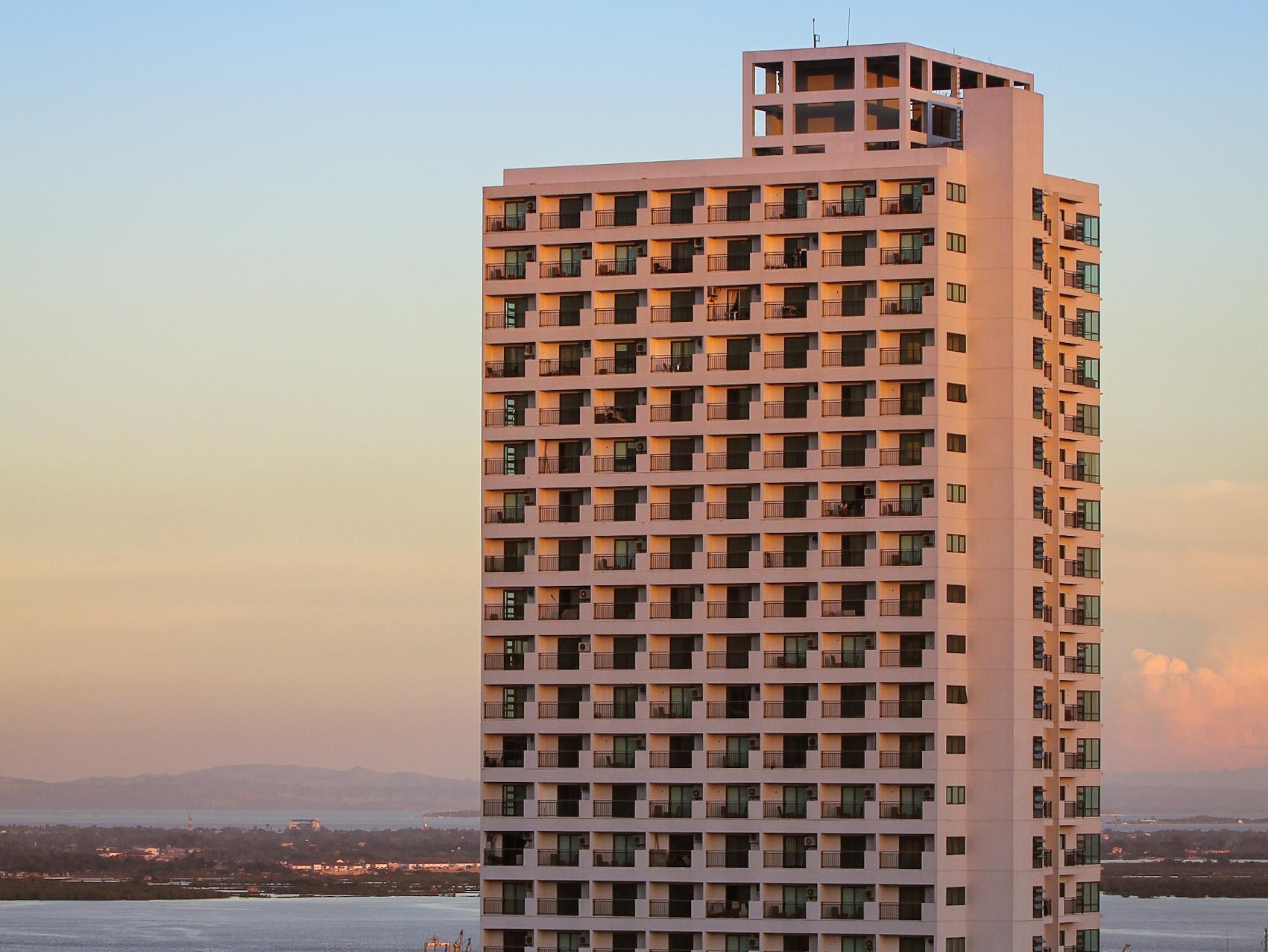 City Suites Ramos Tower Cebu Eksteriør bilde