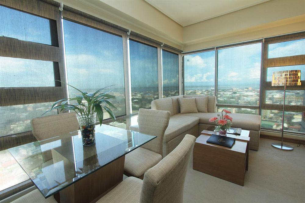City Suites Ramos Tower Cebu Eksteriør bilde